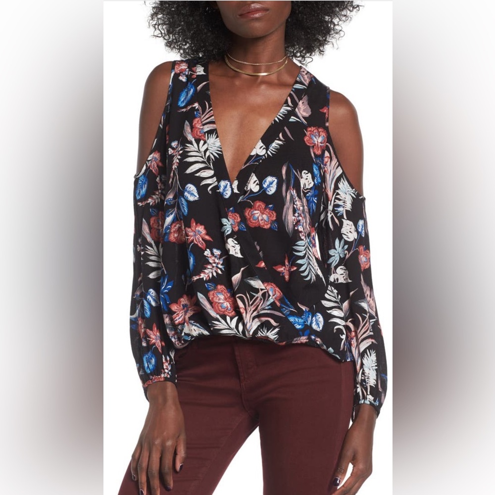 Nordstrom Lush Cold Shoulder Floral Blouse